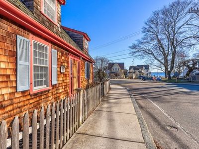 16 Main St, Hull, MA, 02045