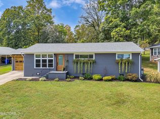 325 Louisiana Ave, Oak Ridge, TN 37830