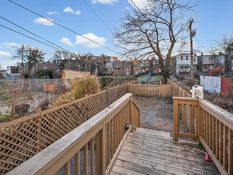 2532 Druid Hill Ave — Photo 23