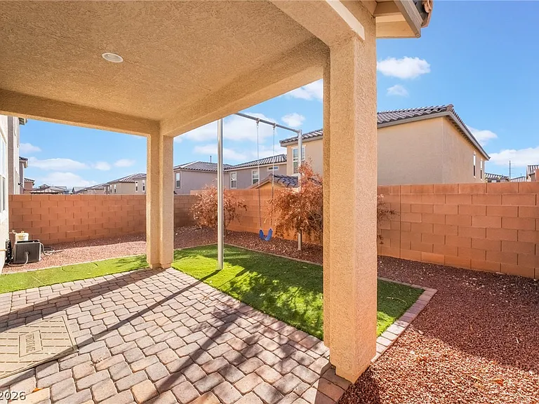 8749 Spanish Ridge Ave — Photo 24