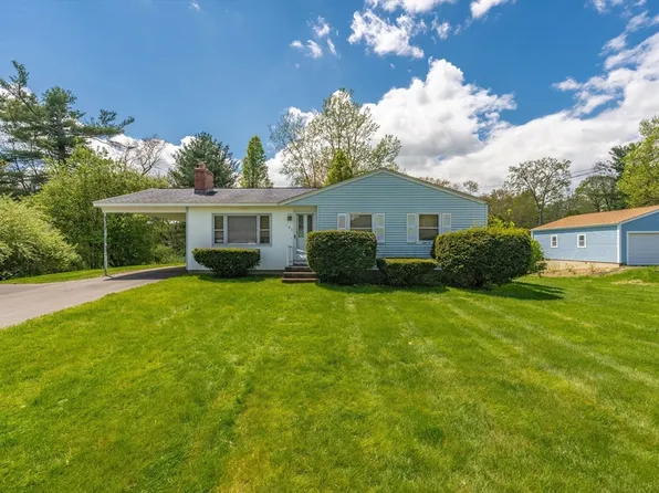 183 Brookside Cir, Northampton, MA 01062