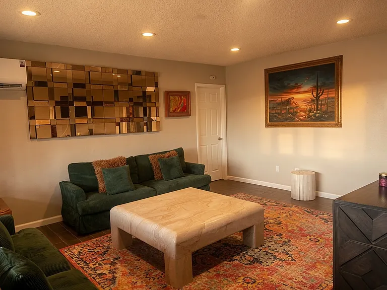 6717 Araby Ave — Photo 3