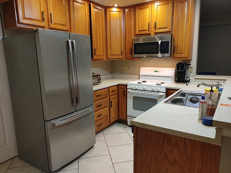 464 Attenborough Way — Photo 11