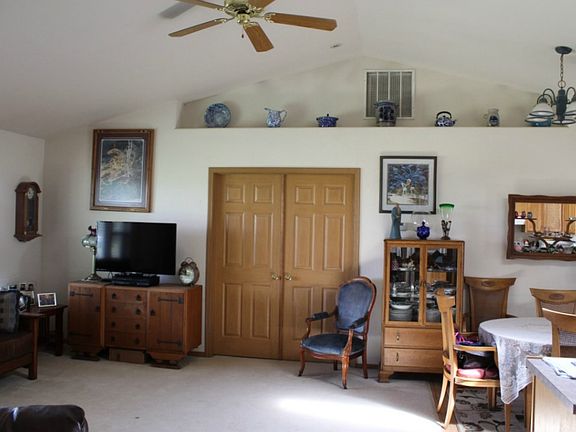 4th image of 5039 Crystal Springs Pl NE