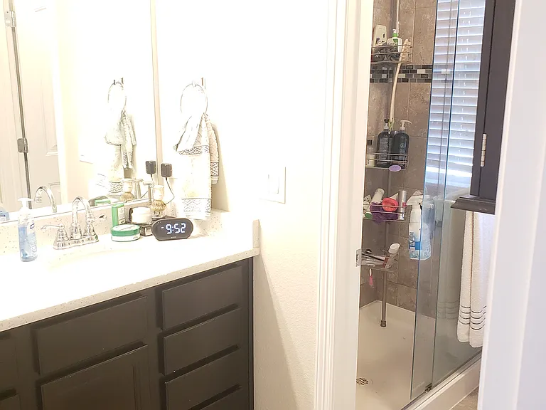 9774 Vistas Park Dr — Photo 22