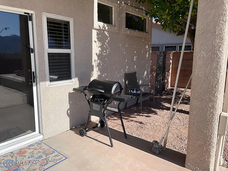 14256 N Greenspun Pl — Photo 32