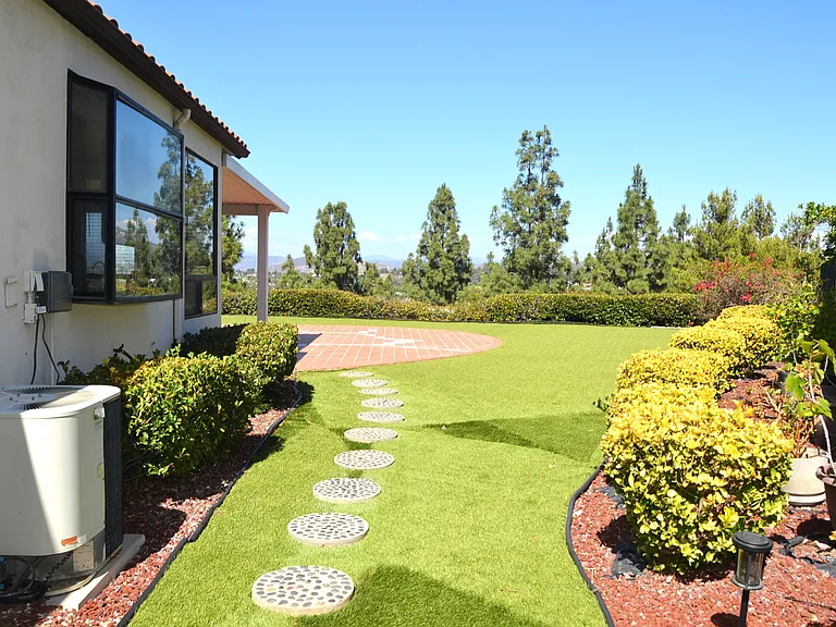 12065 Tretagnier Cir — Photo 9