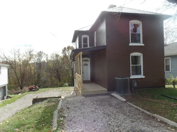 1554 Wheeling Ave, Zanesville, OH 43701