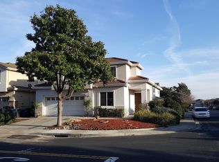 140 Blue Spruce Ln, Union City, CA