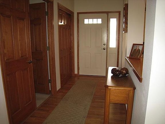 4th image of 10887 S Christina Ct