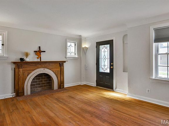 5th image of 4335 Loughborough Ave
