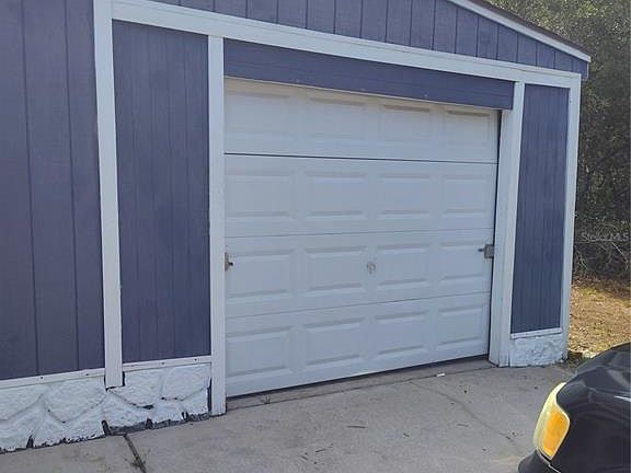 3rd image of 140 Bay Rd