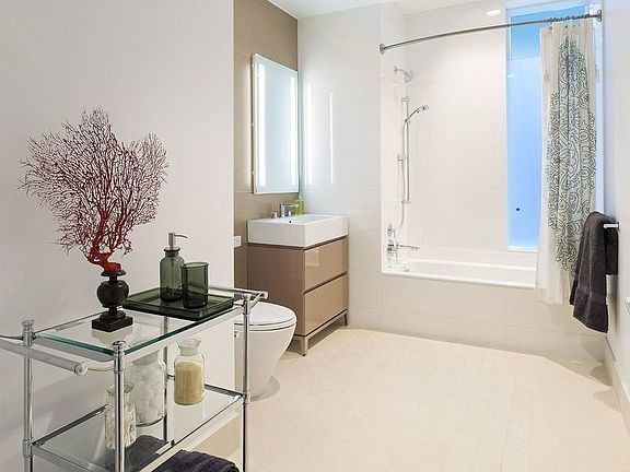 4th image of 1065 2nd Ave APT 8J