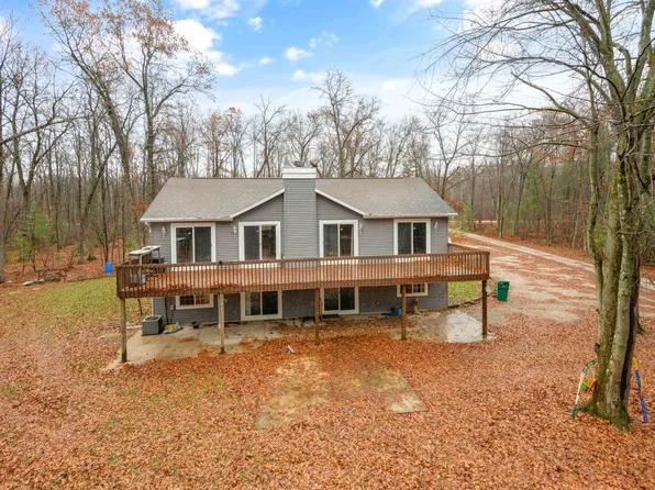 N3729 Right Of Way Rd, Peshtigo, WI 54157