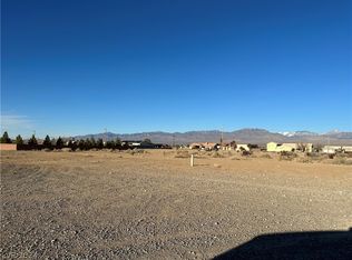 2201 S Manzanita Dr, Pahrump, NV 89048