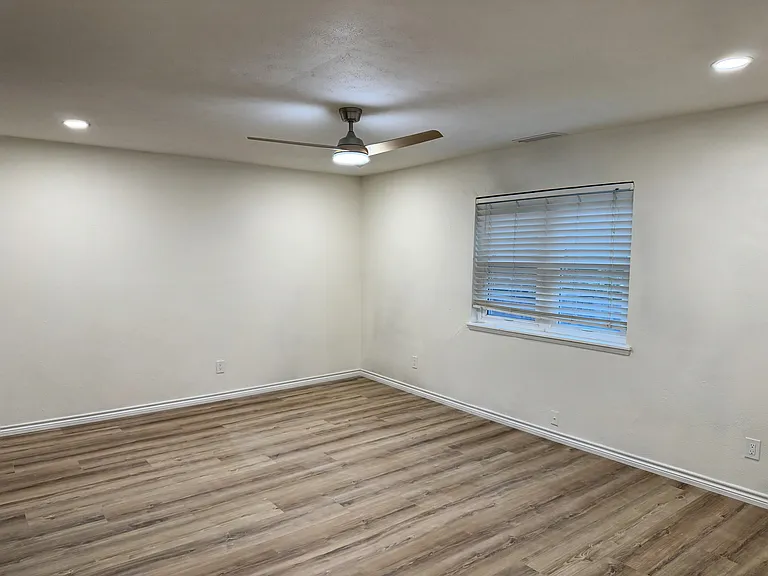 7208 Garrett Pl — Photo 19