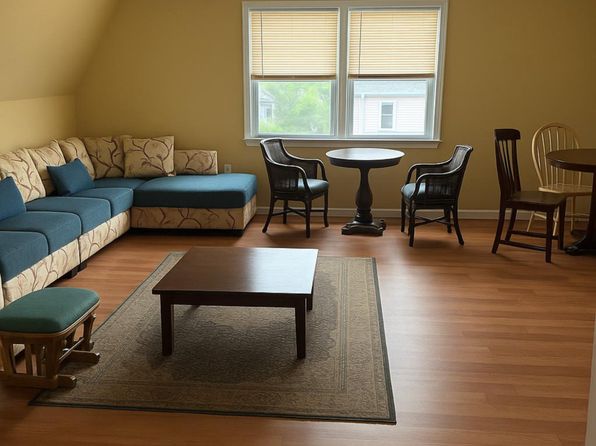 158 Academy St Floor 3