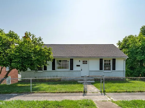 114 E Park Dr, Kingsport, TN 37660