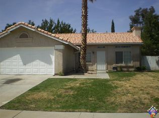 5757 E Evergem Ave, Palmdale, CA 93552