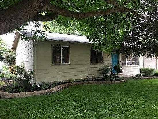 Cozy , Charmer, Northend Area