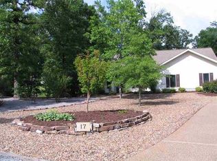 17 Conquista Ln, Hot Springs Village, AR 71909