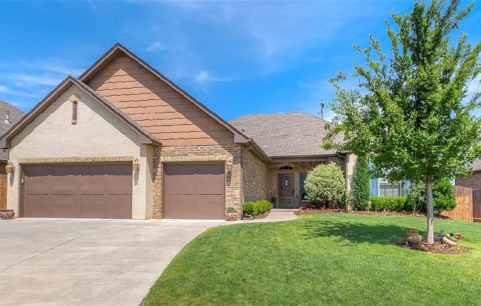1st image of 15412 Meadow Vista Dr