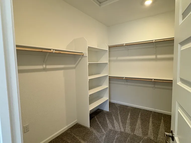 1652 Matmor Rd — Photo 32