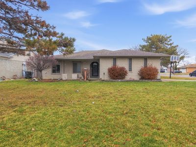 4789 Heidi Dr, Sterling Heights, MI, 48310