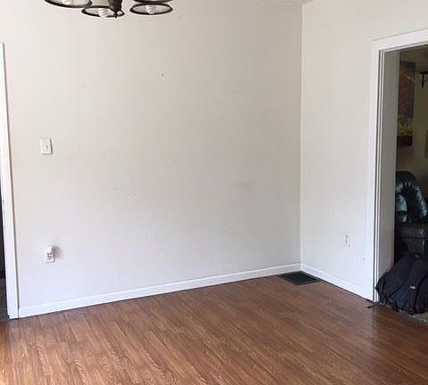 4th image of 1730 King St