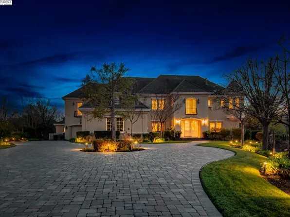 1569 Via Di Salerno, Pleasanton, CA 94566