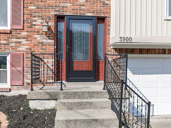 3rd image of 3900 Baymeadow Dr