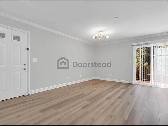 4th image of 2601 Cortez Dr Unit 3203
