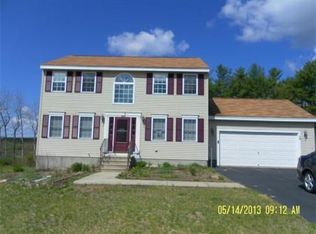 14 Cheshire Pond Rd, Ashburnham, MA 01430