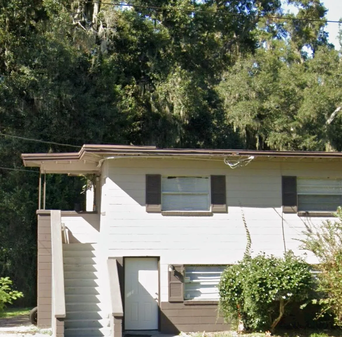 9906 Ridge Blvd — Photo 1