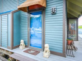 23716 NW Saint Helens Rd, Portland, OR 97231