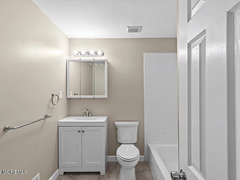 8 Primrose Ln — Photo 21
