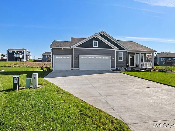 2nd image of 7504 Rivertrail Ct
