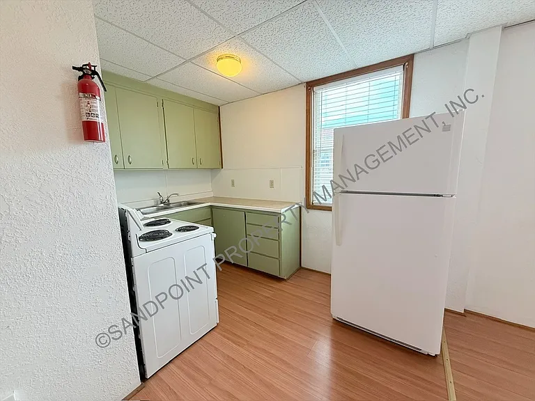 7215 Main St #1 — Photo 10