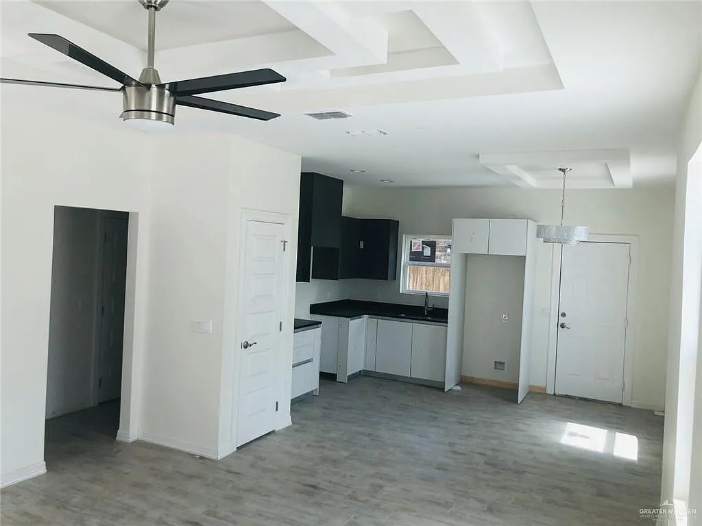 3707 Valeria St — Photo 4