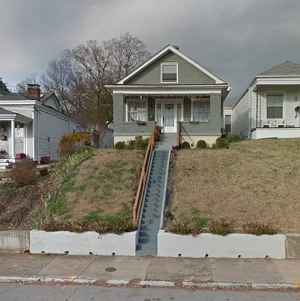 2023 Payne St photo 1