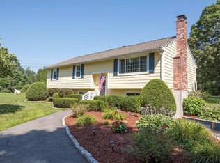 67 Nashua Rd, Pepperell, MA 01463