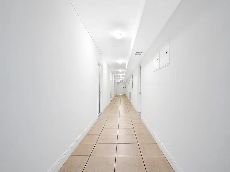 6971 Carlyle Ave #104 — Photo 2
