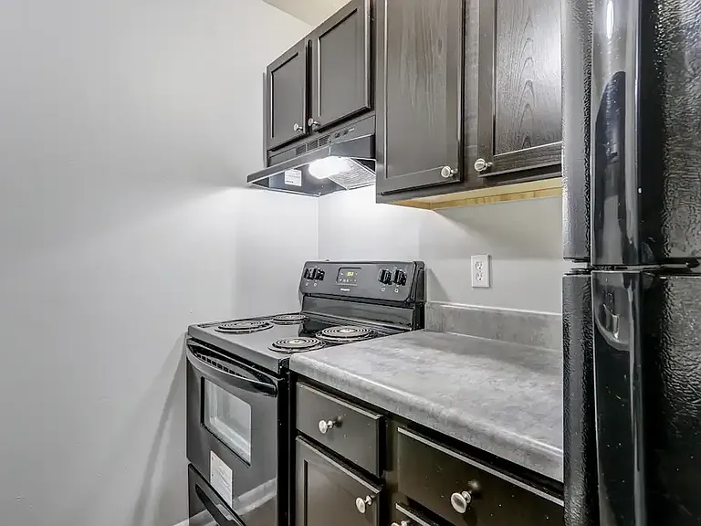 Englewood Villas & Residences — Photo 46