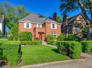 801 S Crescent Ave, Park Ridge, IL 60068