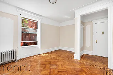 Rented by Rennit Inc.