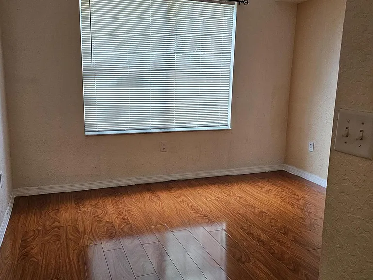 150 SW Peacock Blvd #103 — Photo 11