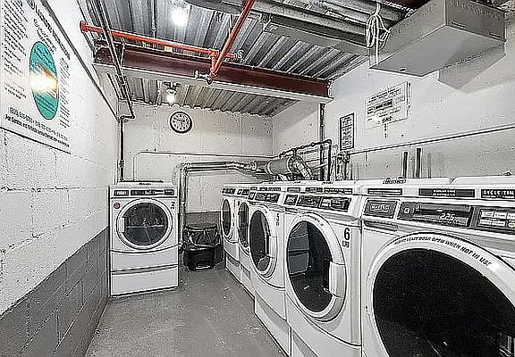 5th image of 140 W 19th St APT 6B