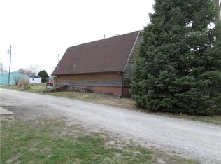 200 S 1st St, Lancaster, KS 66041