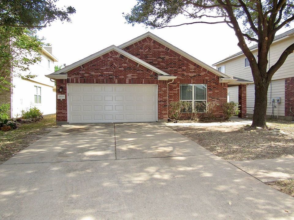 1st image of 19530 Rum River Ct