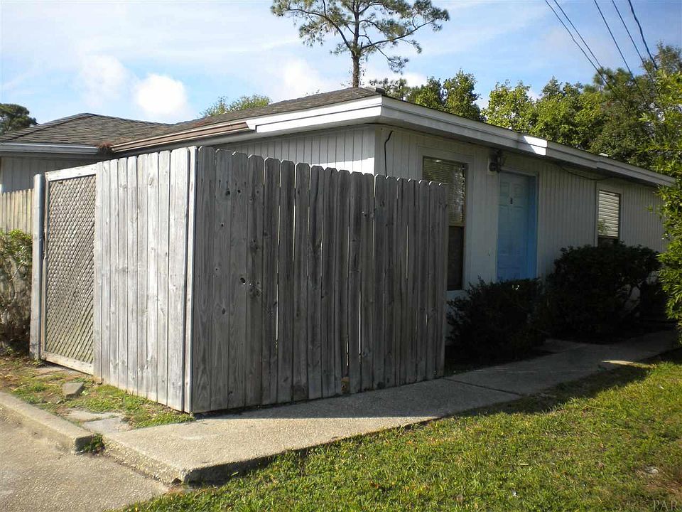 1st image of 3262 Maplewood Dr APT B